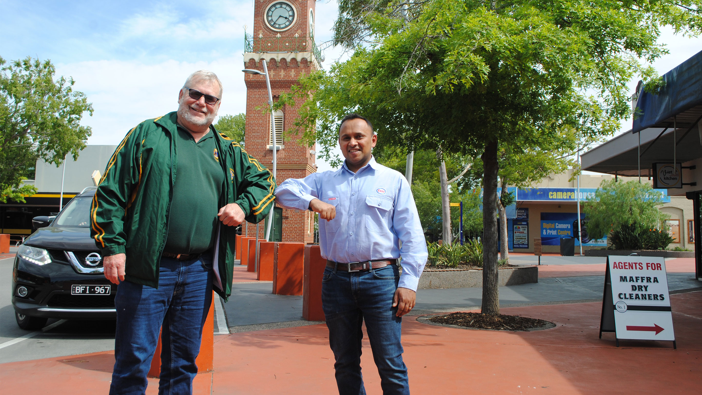 Image Roger Lurz of the Sale Lions Club (left) and Esso Longford Plants Manager, Kartik Garg, recently met to confirm Esso's ongoing support of the Sale Lions Club Christmas Hampers for the 46th year.Photo courtesy of Sarah Luke, Gippsland Times.