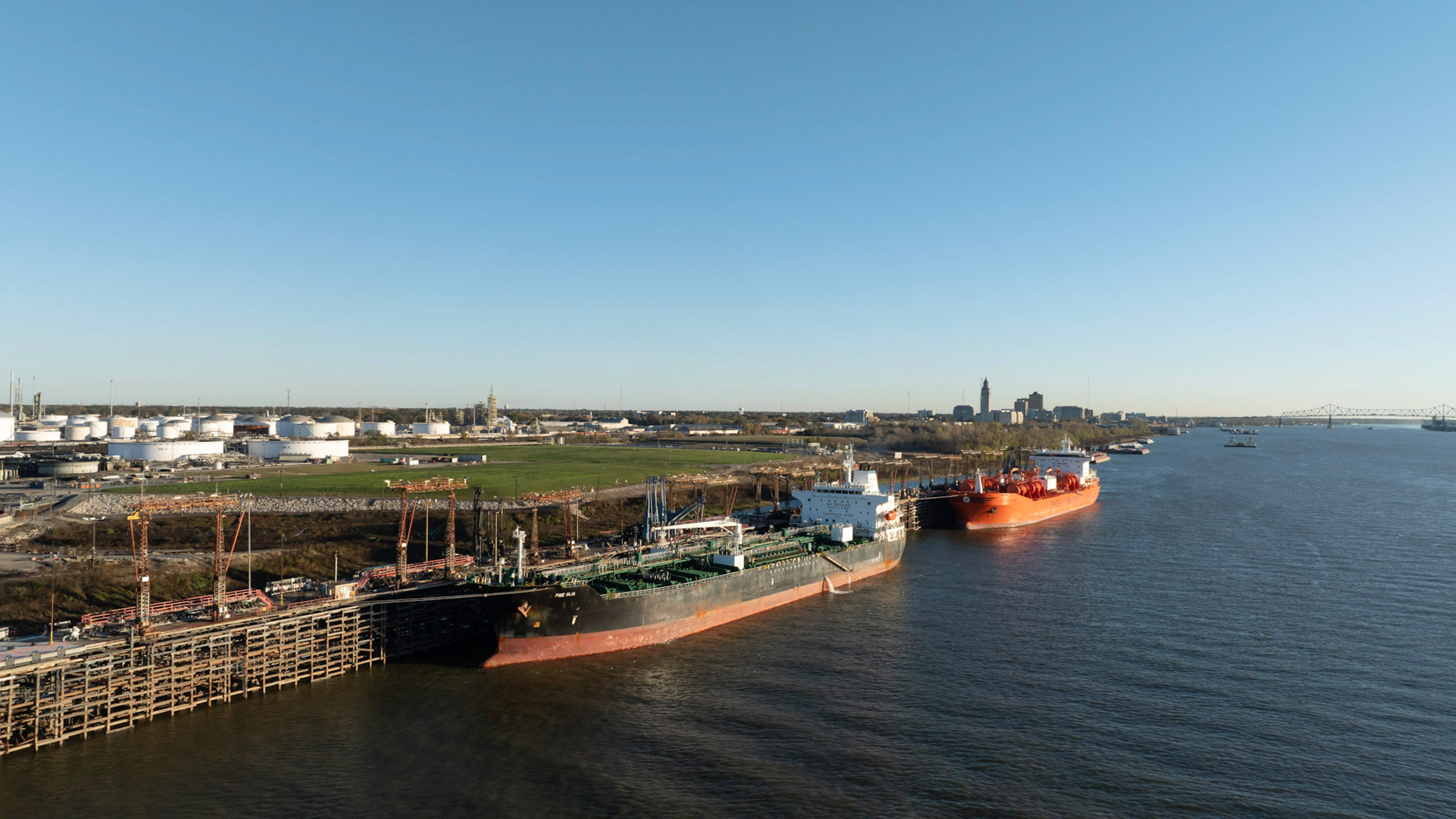 Baton Rouge complex in background, ships in channel