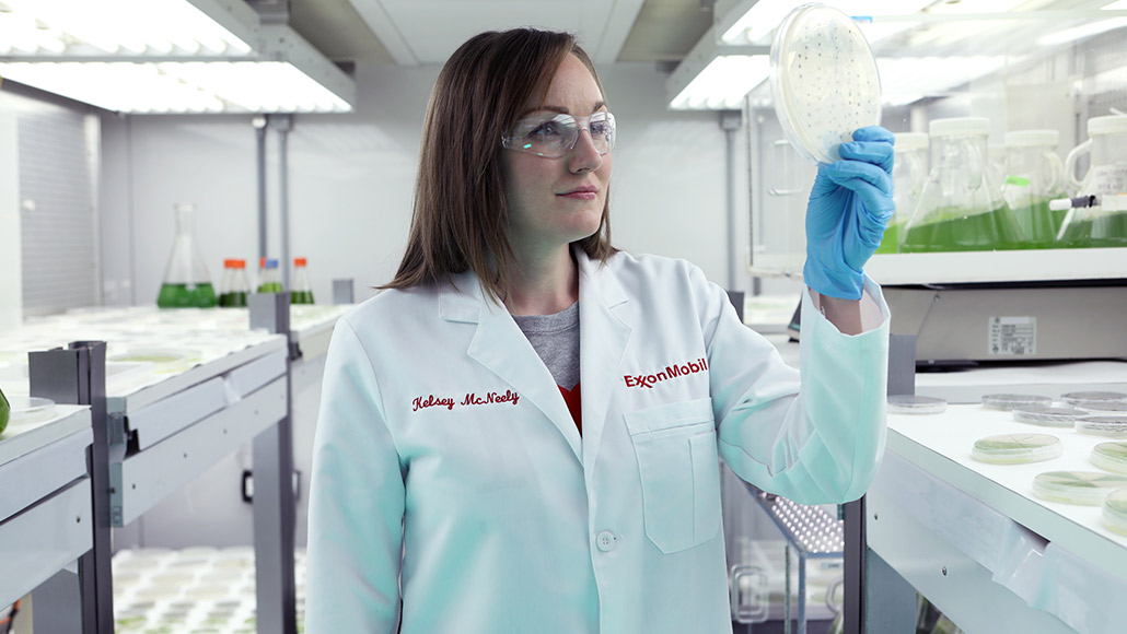 Kelsey McNeely in algae lab